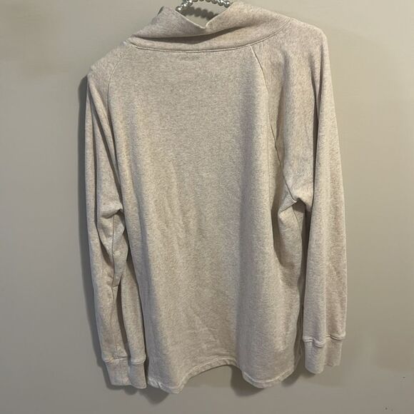 J. Crew Women’s Fleece Button Neck Sweatshirt. Size Large - Picture 5 of 5